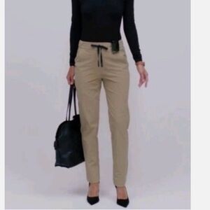 Women’s FIGS PRO drawstring trousers